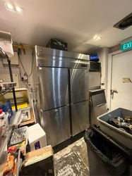 Maju Avenue (D19), Retail #635913201